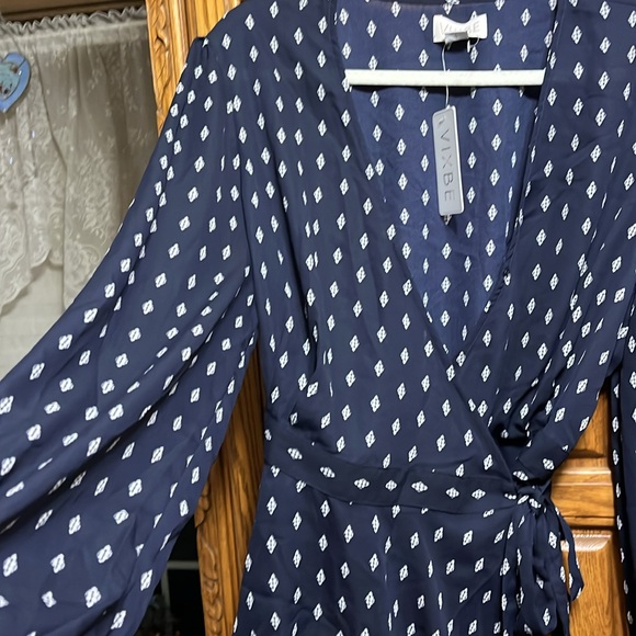 NWT XL Vixbe wrap blouse blue beautiful - Picture 6 of 7